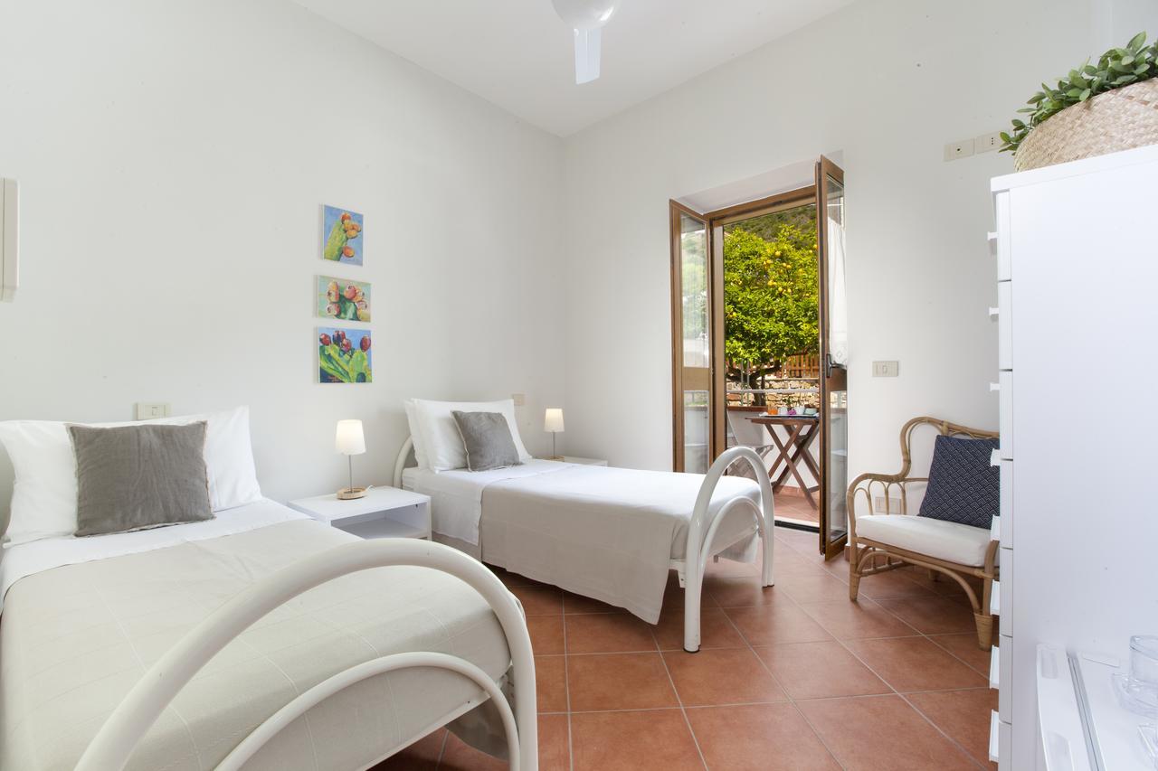 קסטלבאטה Il Cefalo Hotel & Restaurant מראה חיצוני תמונה